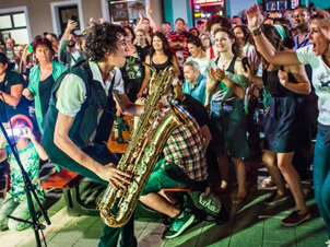 Közönségtalálkozó és koncert